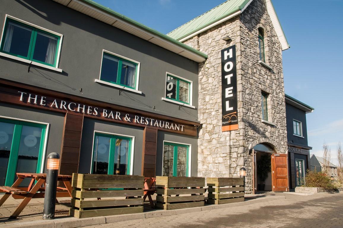 The Arches Hotel 클레어갈웨이 외부 사진