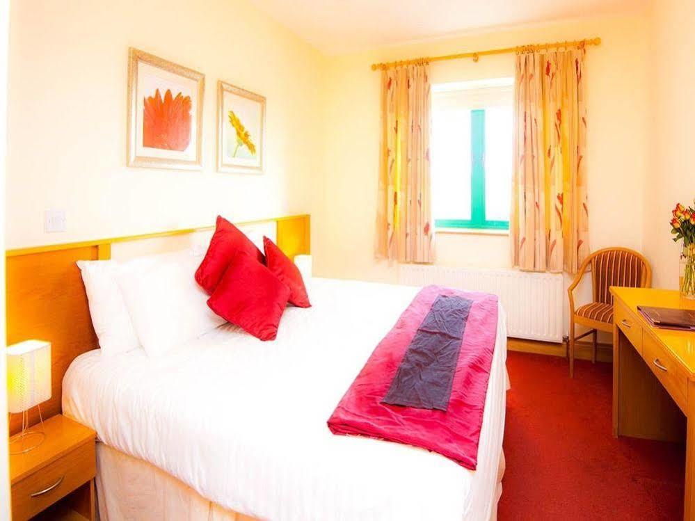 The Arches Hotel 클레어갈웨이 외부 사진