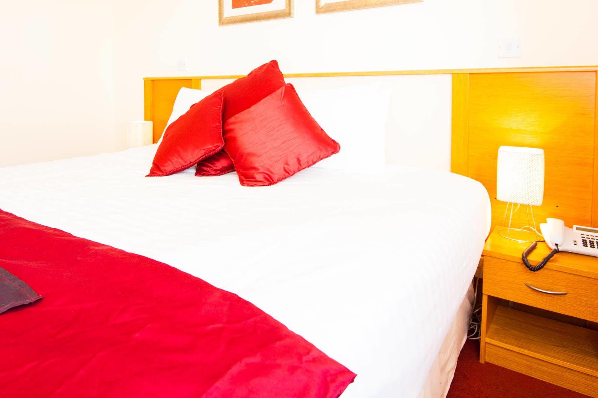 The Arches Hotel 클레어갈웨이 외부 사진